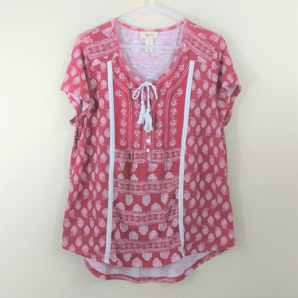 Style & Co size L buttoned tie front tee